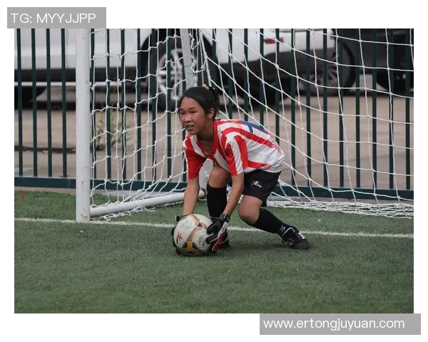 矮个后卫足球明星现役风采揭秘小个子如何在绿茵场上闪耀光芒